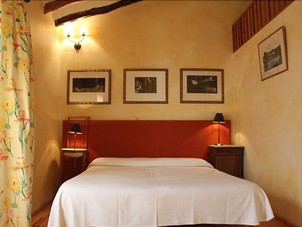 Hotel Rural Mas Fontanelles Биар Екстериор снимка