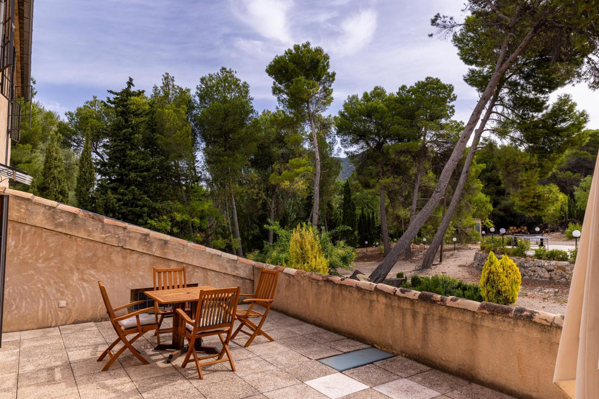 Hotel Rural Mas Fontanelles Биар Екстериор снимка