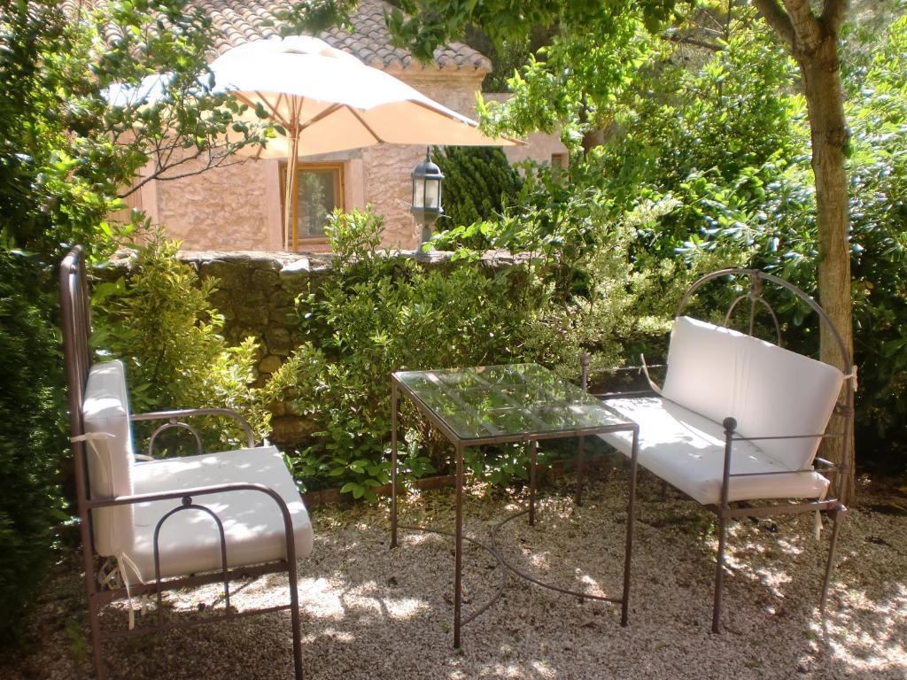 Hotel Rural Mas Fontanelles Биар Екстериор снимка